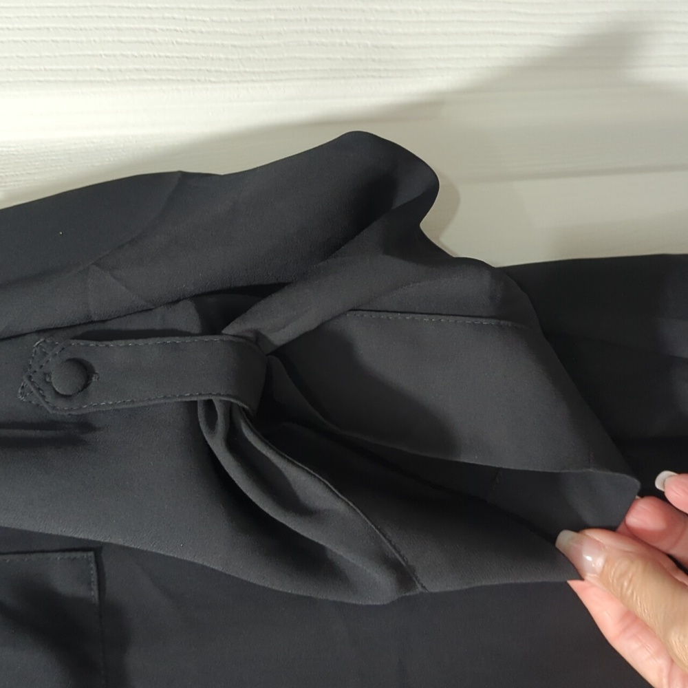 Torrid Black Harper Blouse - Size 2X - Picture 8 of 10